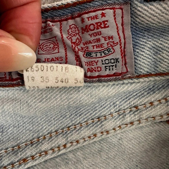 Vintage Levis 501 Jeans Womens 28 x 31 Acid Wash 80s Button Fly High Waist - Picture 7 of 16